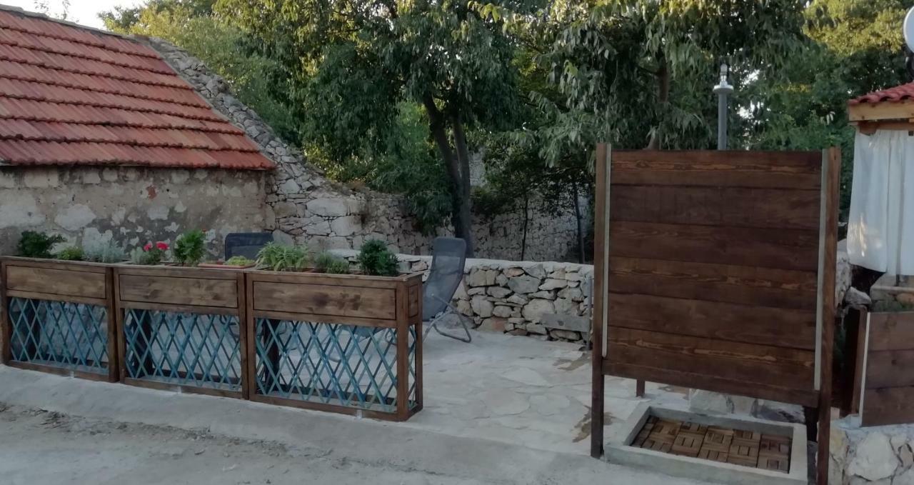 לוזובאק Krka Waterfalls Stonehouse Roko מראה חיצוני תמונה